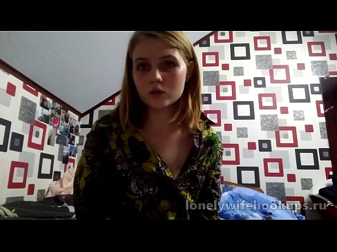 ❤️ Studentja e re bjonde nga Rusia i pëlqen karkat më të mëdha. ❌ Kurrëza tek ne sq.xxxdl.ru