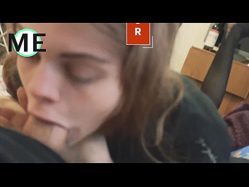 ❤️ Kar në fyt, pantyhose të grisura dhe taka të grisura bukur për t'u takuar ❌ Kurrëza tek ne sq.xxxdl.ru